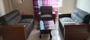 ৫ সিটার কাঠের সোফা সেট