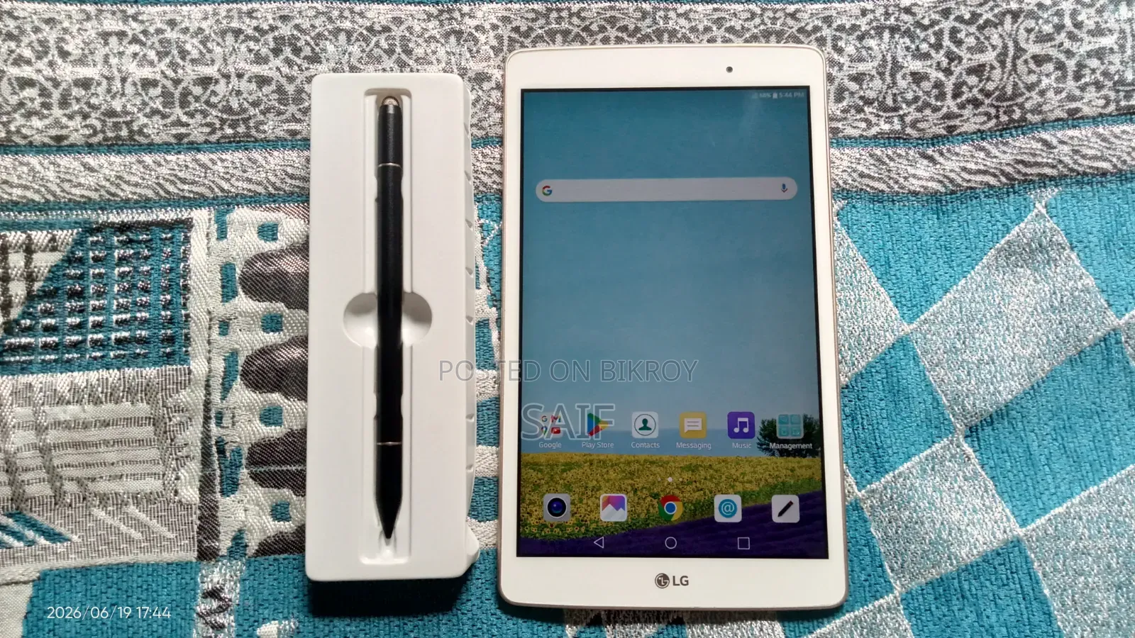 LG G Pad II 8.0 LTE 16 GB Silver