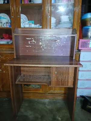 Partex Reading Table