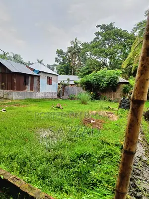 4.50 decimal land for sale