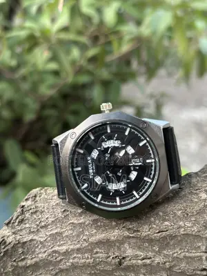 Men’s Luxury Style Wrist Watch