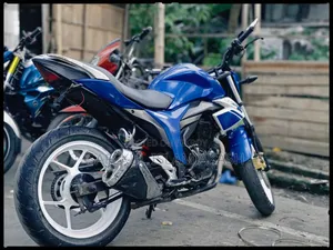 Suzuki Gixxer Monotone 2016 Blue