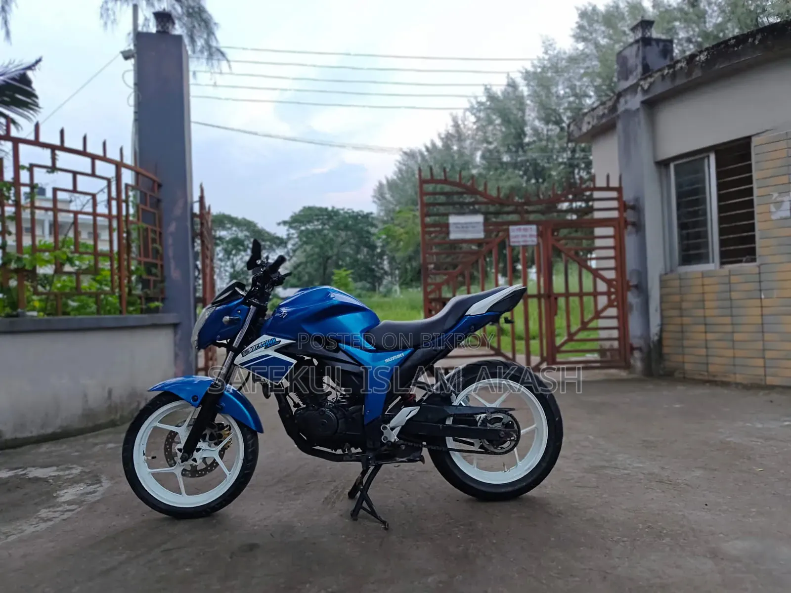 Suzuki Gixxer Monotone 2016 Blue