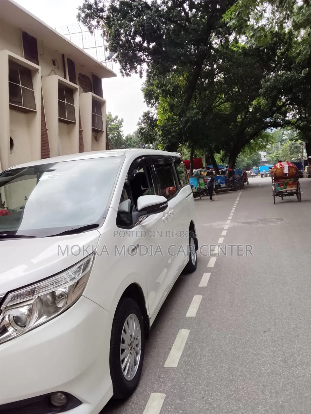 Toyota Noah 2015 Pearl