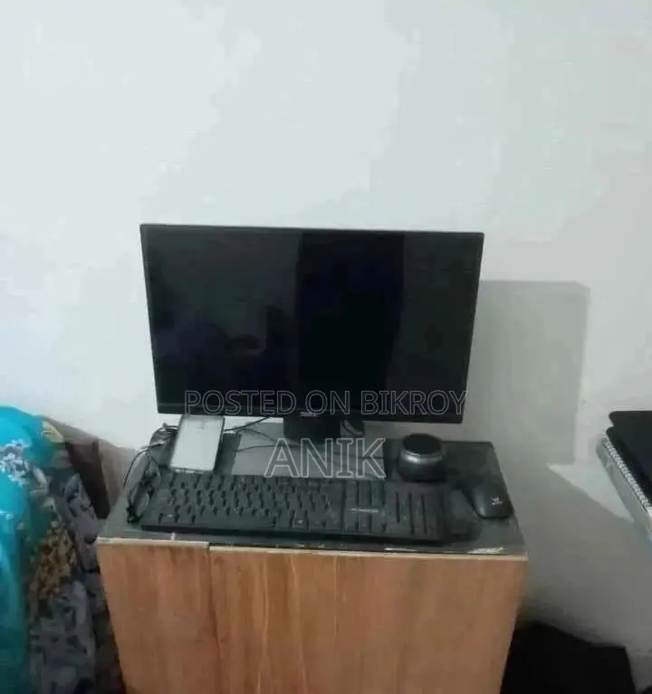 Gigabyte GA-H110MSTX-HD3-ZK 16GB Intel Core i5 SSD 256GB