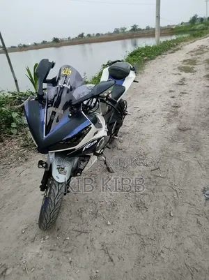 Yamaha R1 2026 White