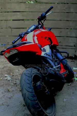TVS Apache RTR 160 4V 2019 Red