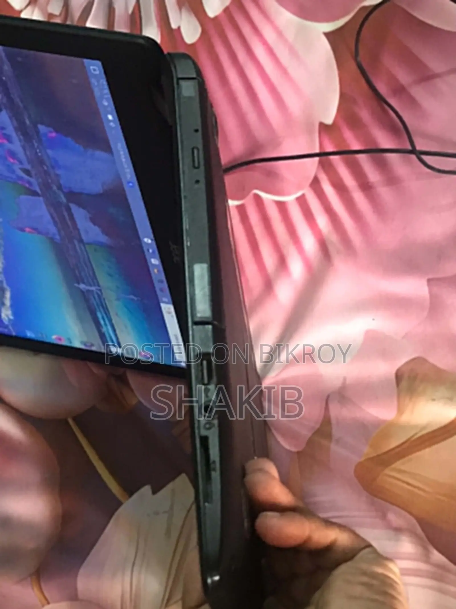 Laptop Acer Aspire ES1-572 4GB Intel Core I3 HDD 1T