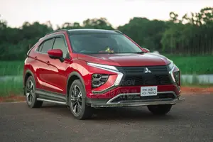 মিতসুবিশি একলিপ্স ক্রস ২০২২ রেড