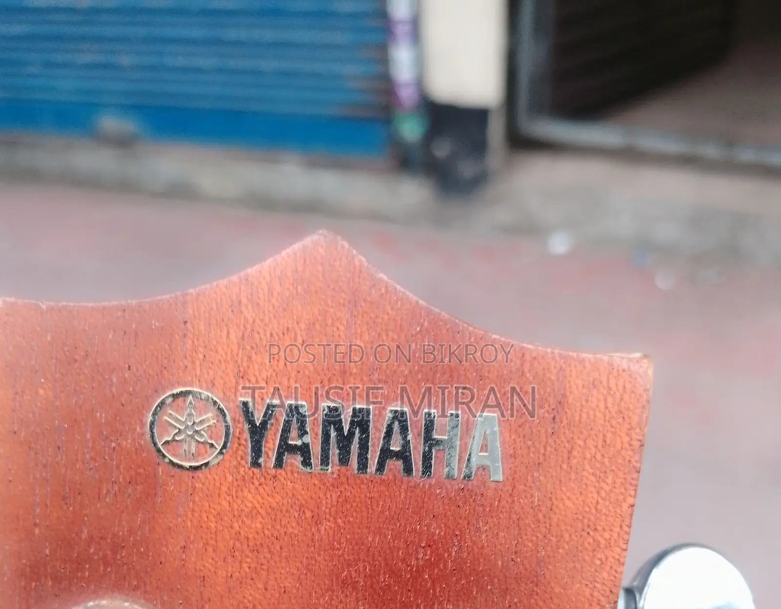 Yamaha Ukulele Indonesian