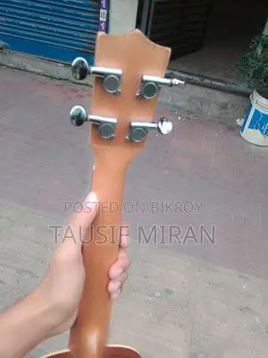 Yamaha Ukulele Indonesian