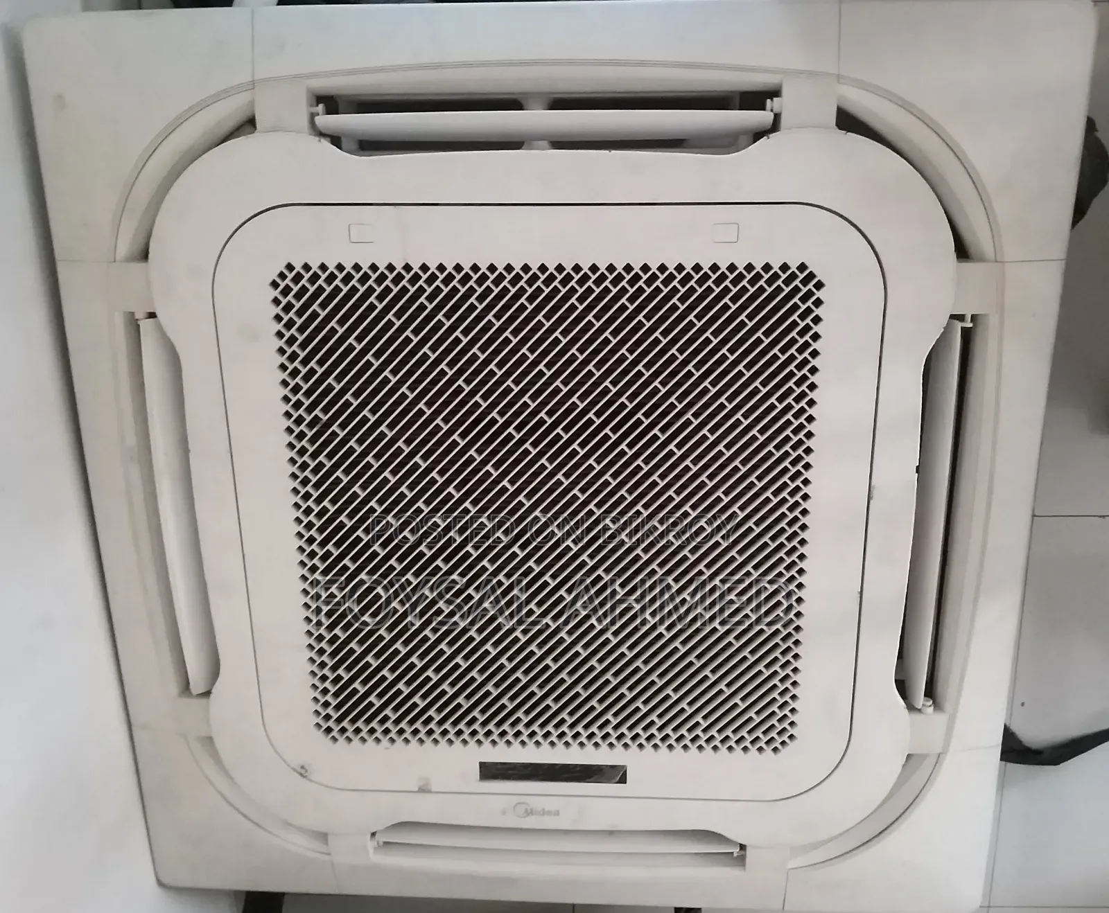 Used Midea 1.5 Ton Ceiling Cassette AC (Office Used)