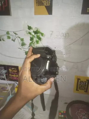ক্যানন ৭০০ডি ডিএসএলআর ক্যামেরা