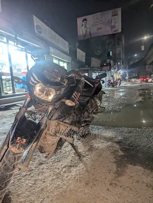 টিভিএস অ্যাপাচি আরটিআর ১৬০ ৪ভি ২০২০ ব্ল্যাক