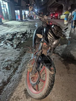 টিভিএস অ্যাপাচি আরটিআর ১৬০ ৪ভি ২০২০ ব্ল্যাক