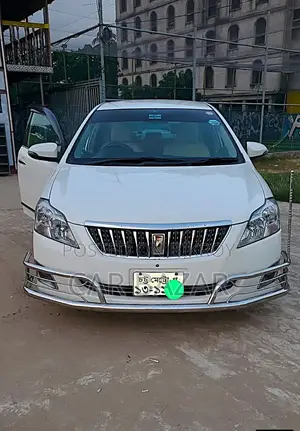 Toyota Premio 2014 White