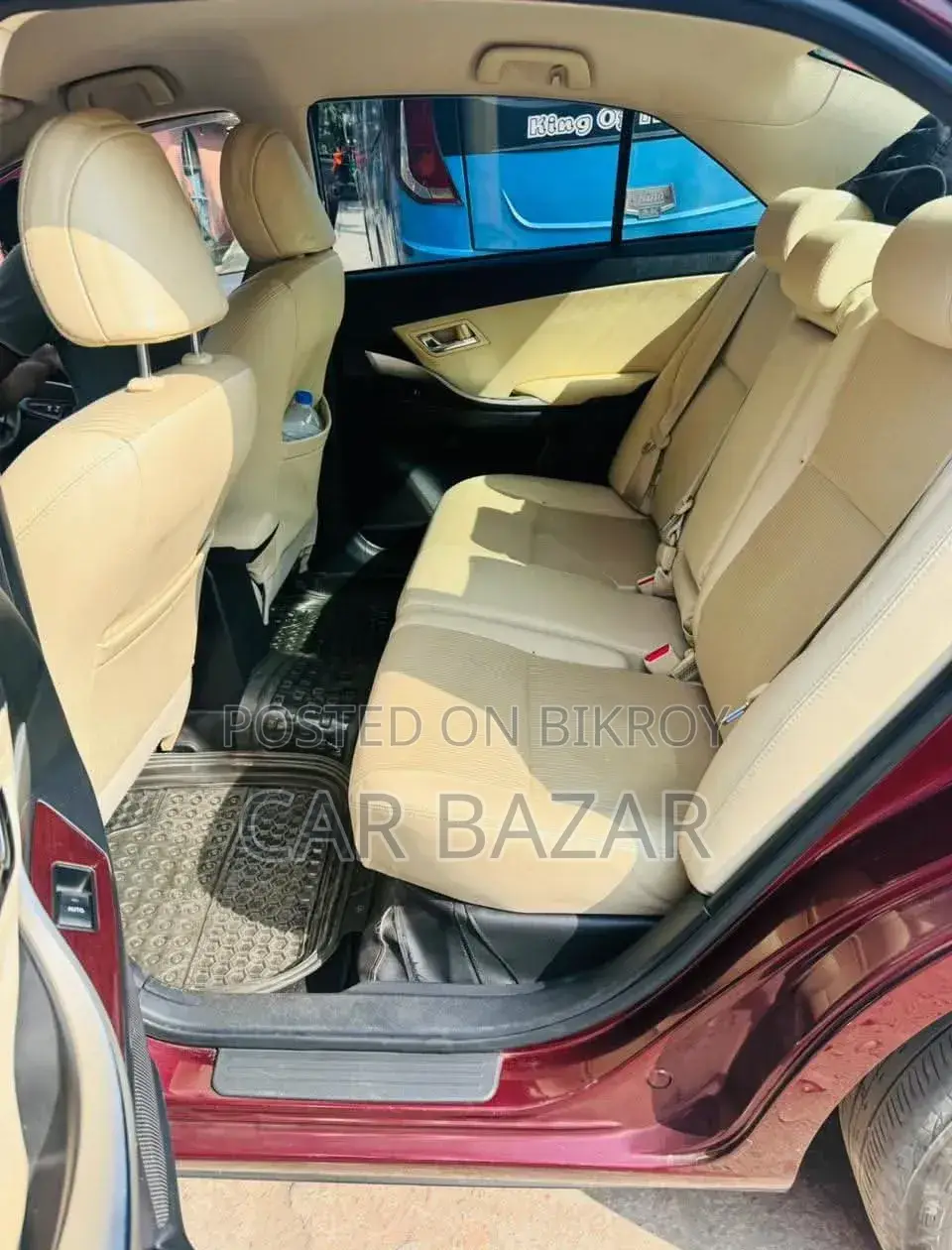 Toyota Premio 2018 Maroon
