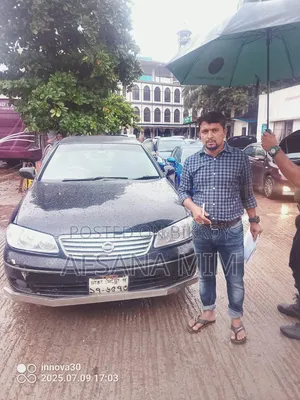 Nissan Sunny 2005 Black