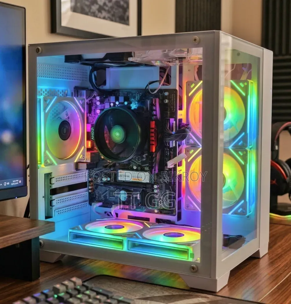 Desktop Computer 8GB AMD Ryzen 5 SSD 256GB