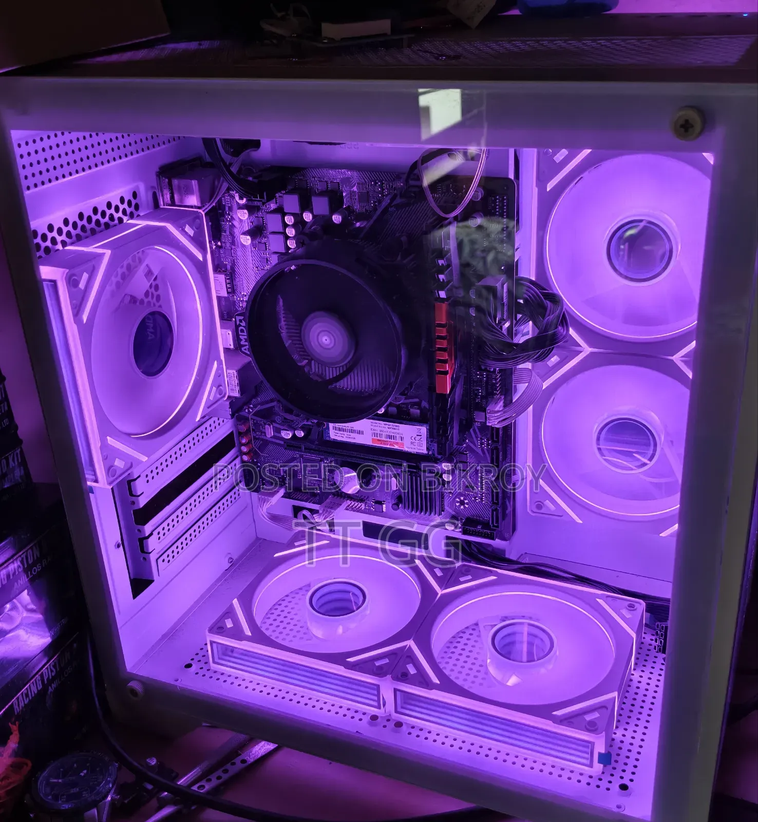 Desktop Computer 8GB AMD Ryzen 5 SSD 256GB