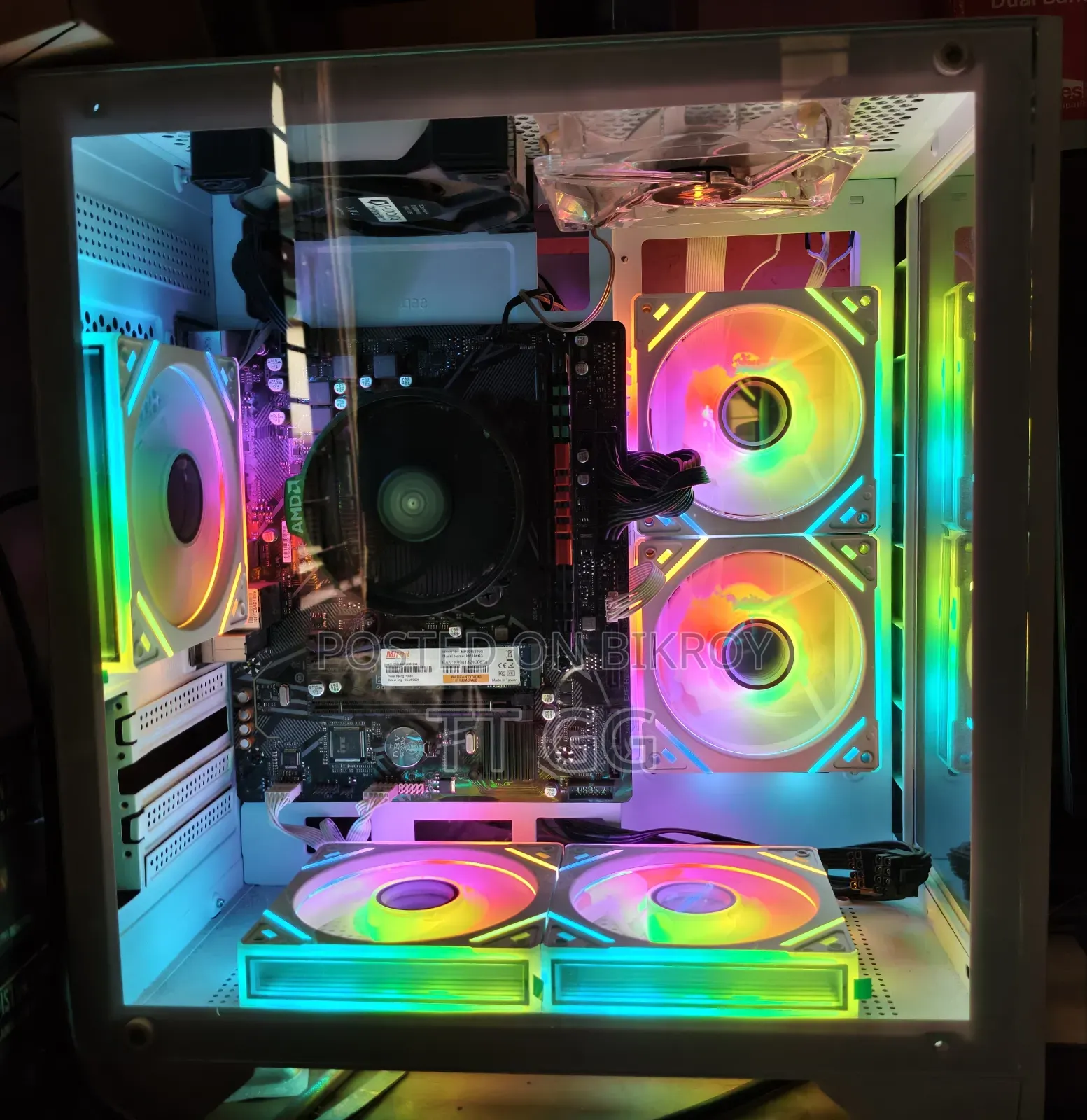 Desktop Computer 8GB AMD Ryzen 5 SSD 256GB