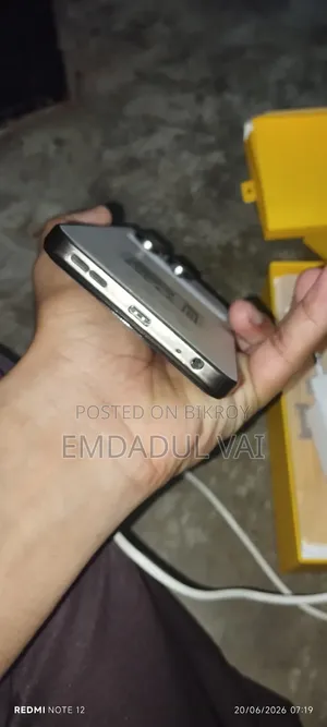 এইচ-মোবাইল ১২৮ জিবি গ্রিন