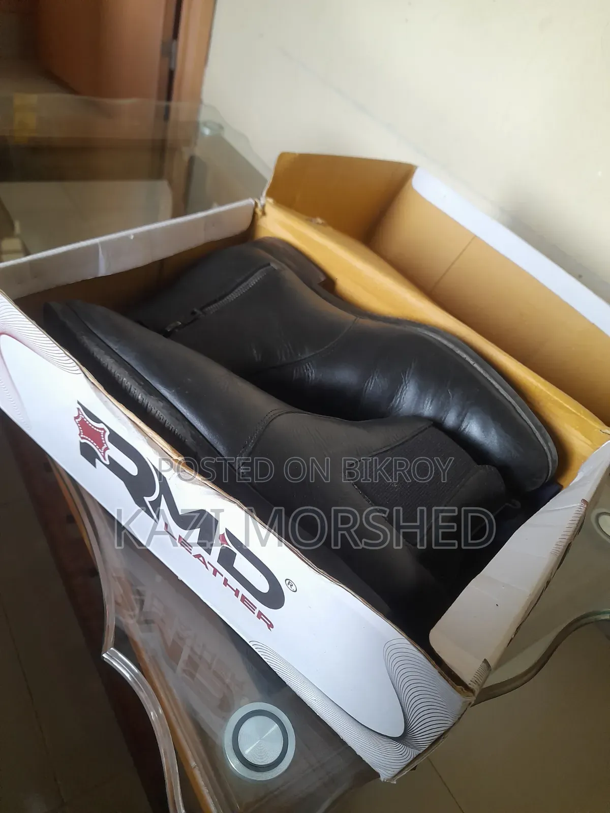 Original Leather Chelsea Boot – 95% Fresh Condition