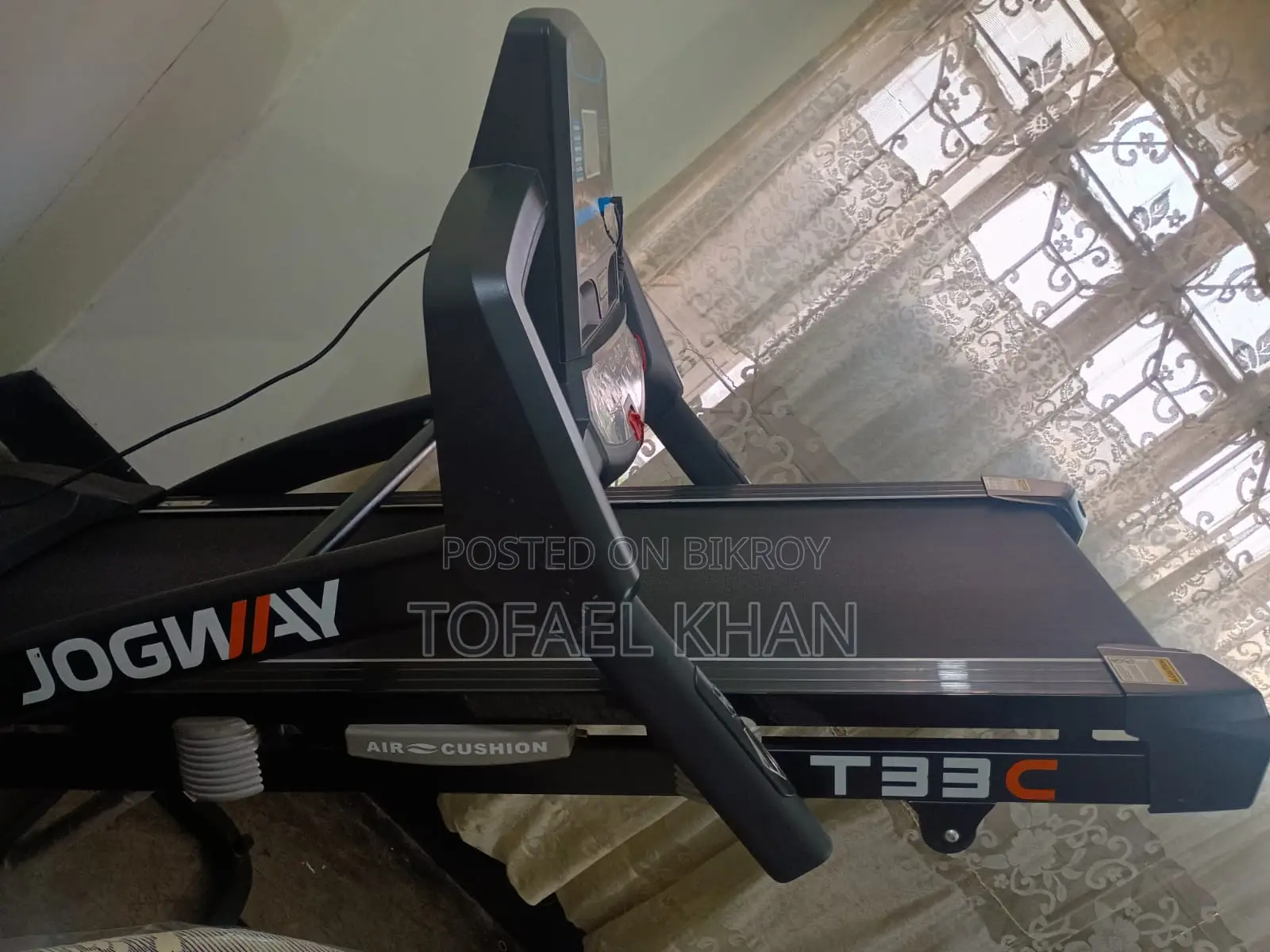 JOGWAY T33C 4.0HP Peak Foldable Motorized Treadmill with Auto Incline
