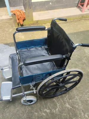 হুইল চেয়ার প্রিমিয়াম (Wheelchair)