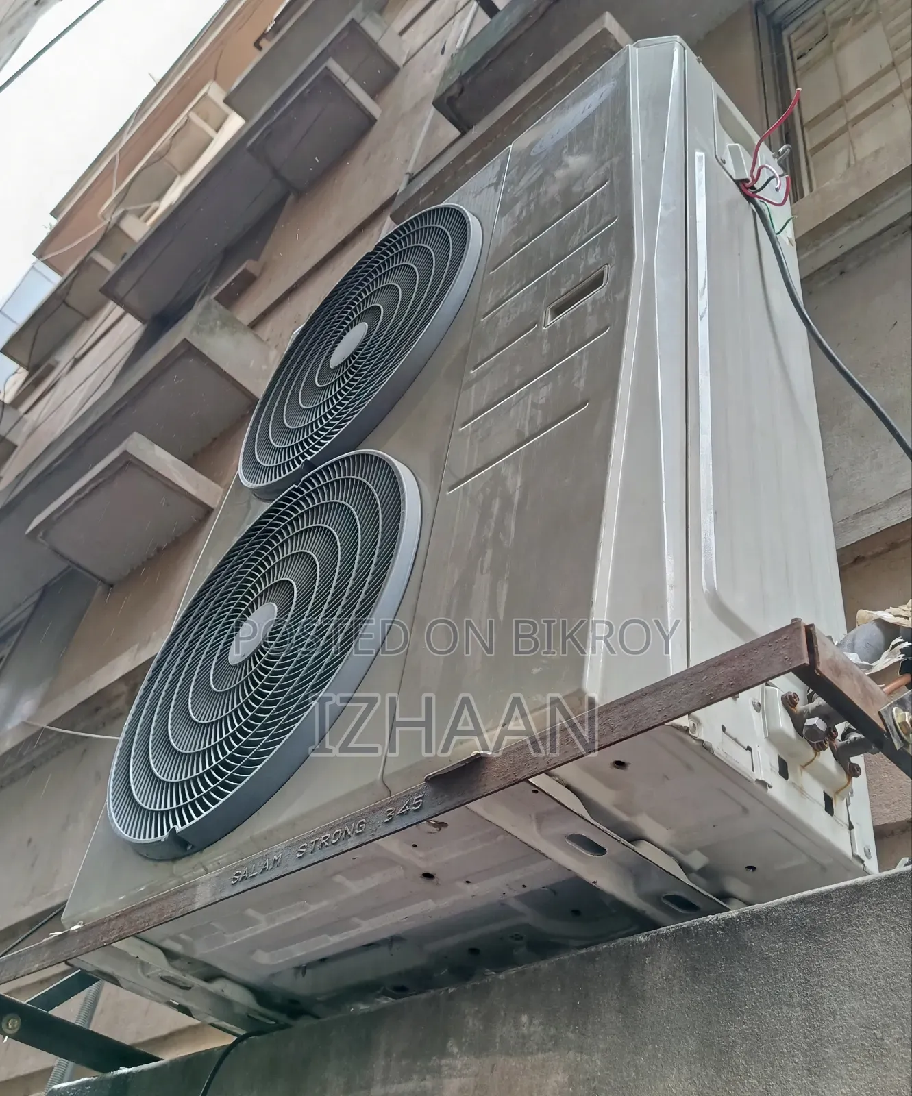 ক্যারিয়ার ৫ টন ক্যাসেট এসি ভালো অবস্থায়