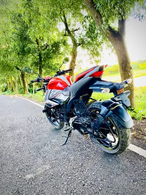 Suzuki Gixxer Fi ABS 2023 Orange