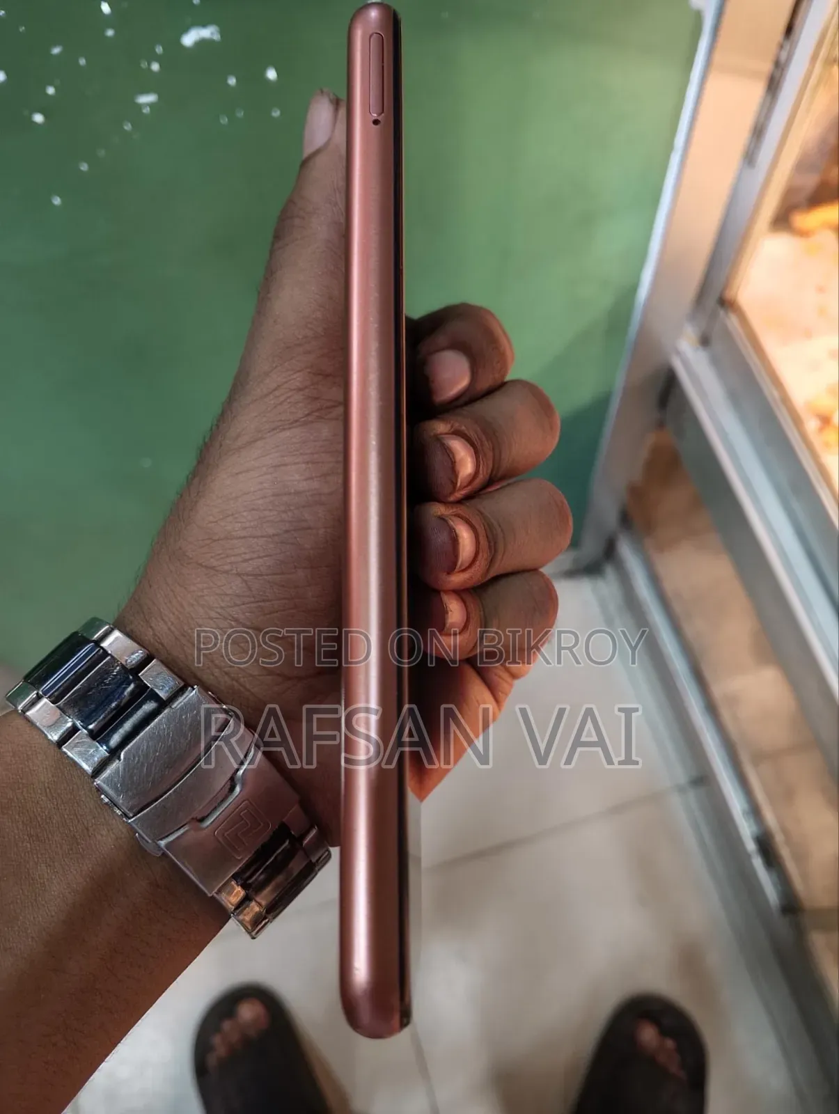 New Samsung Galaxy F13 64 GB Red