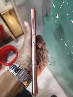 New Samsung Galaxy F13 64 GB Red