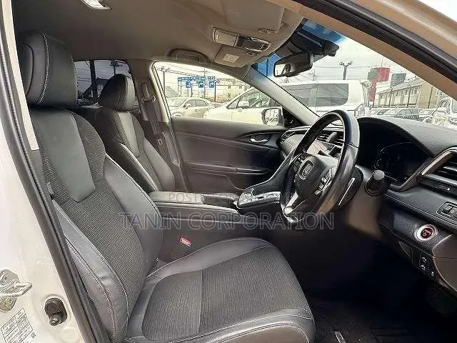 Honda Insight EX 2021 Pearl