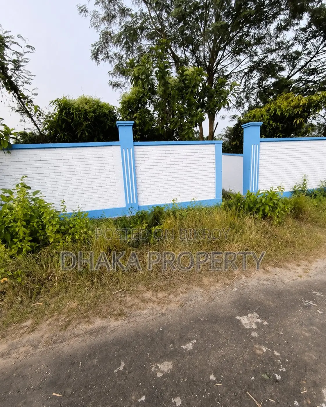 Corner 3 Katha Park South/East at Sector-18