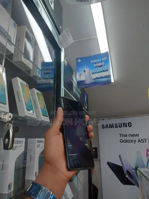 New Samsung Galaxy A07 4G 64 GB Green