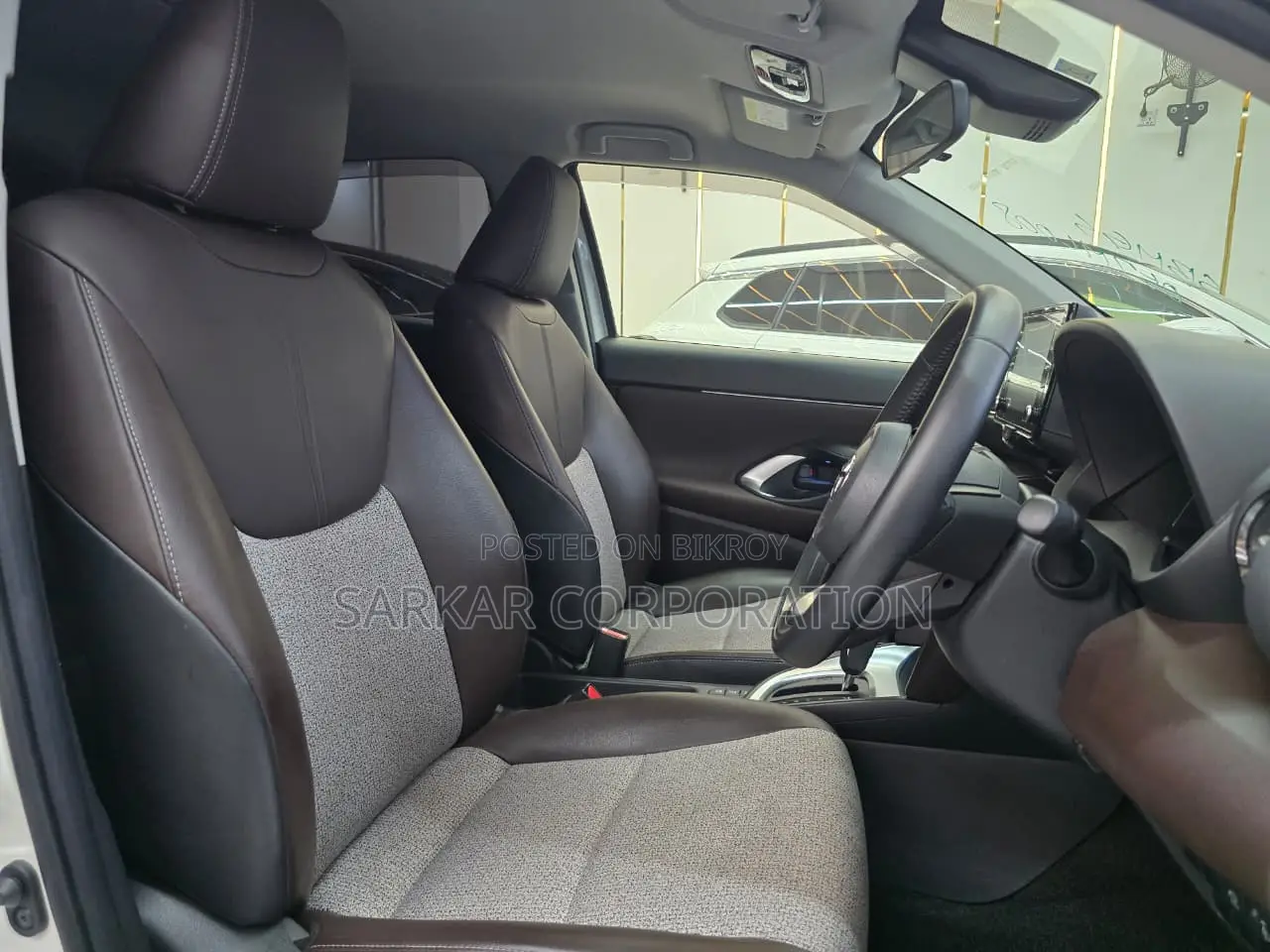Toyota Yaris Cross 1.5 Hybrid FWD 2021 Pearl