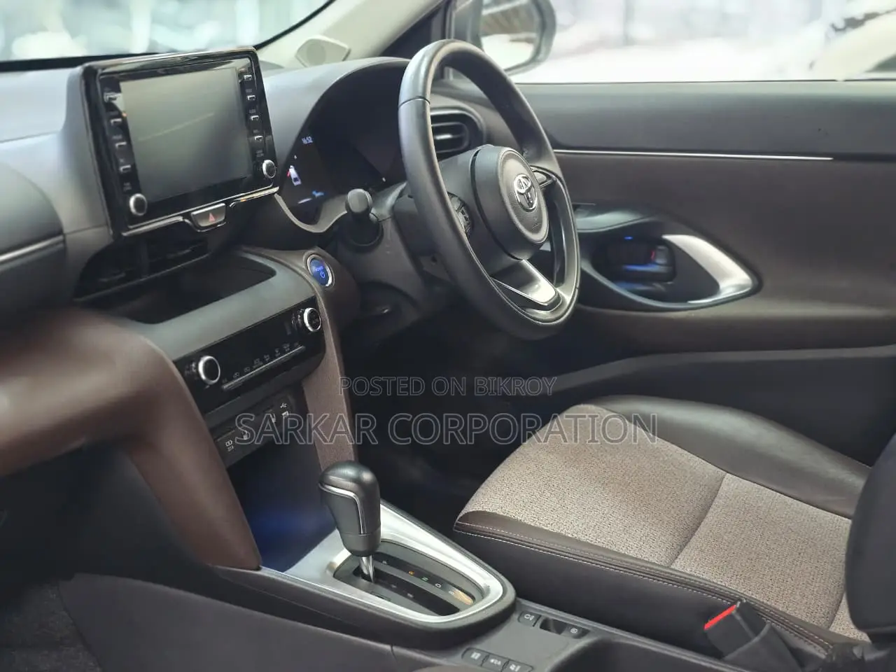 Toyota Yaris Cross 1.5 Hybrid FWD 2021 Pearl