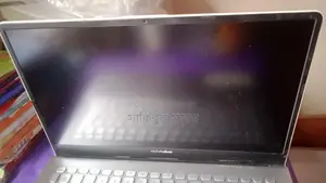 Laptop Asus VivoBook S15 S530UN 8GB Intel Core I5 SSD 512GB