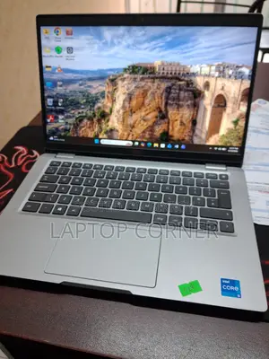 Laptop Dell Latitude 5320 8GB Intel Core I5 SSD 256GB