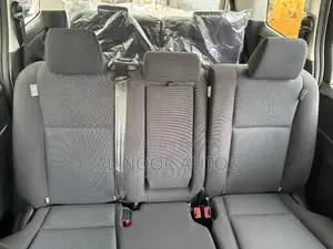 Toyota Noah 2021 Pearl