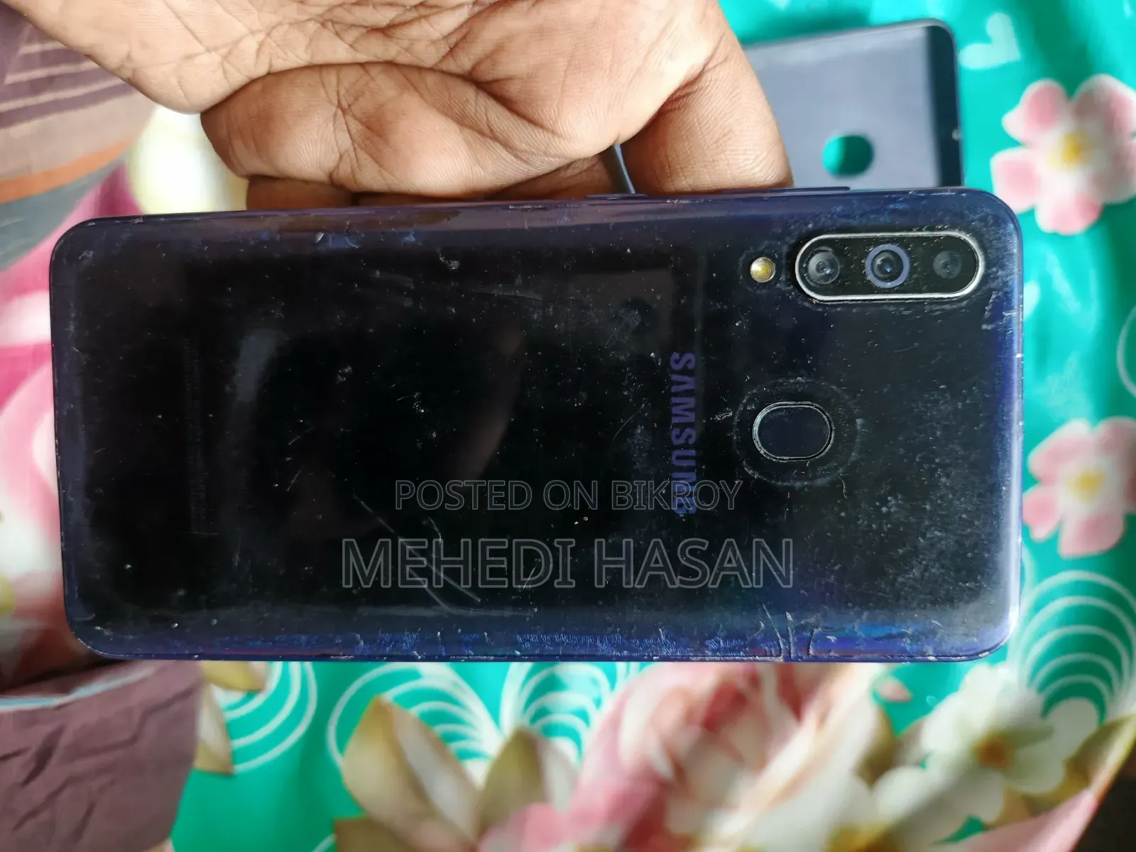 স্যামসাং গ্যালাক্সি এম৪০ ১২৮ জিবি কালো