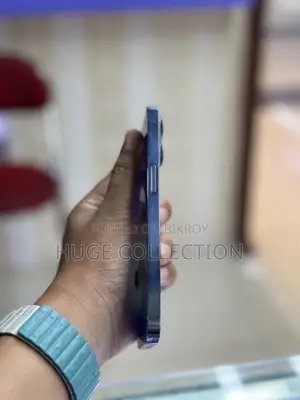 অ্যাপল আইফোন ১৩ প্রো ১২৮ জিবি ব্লু