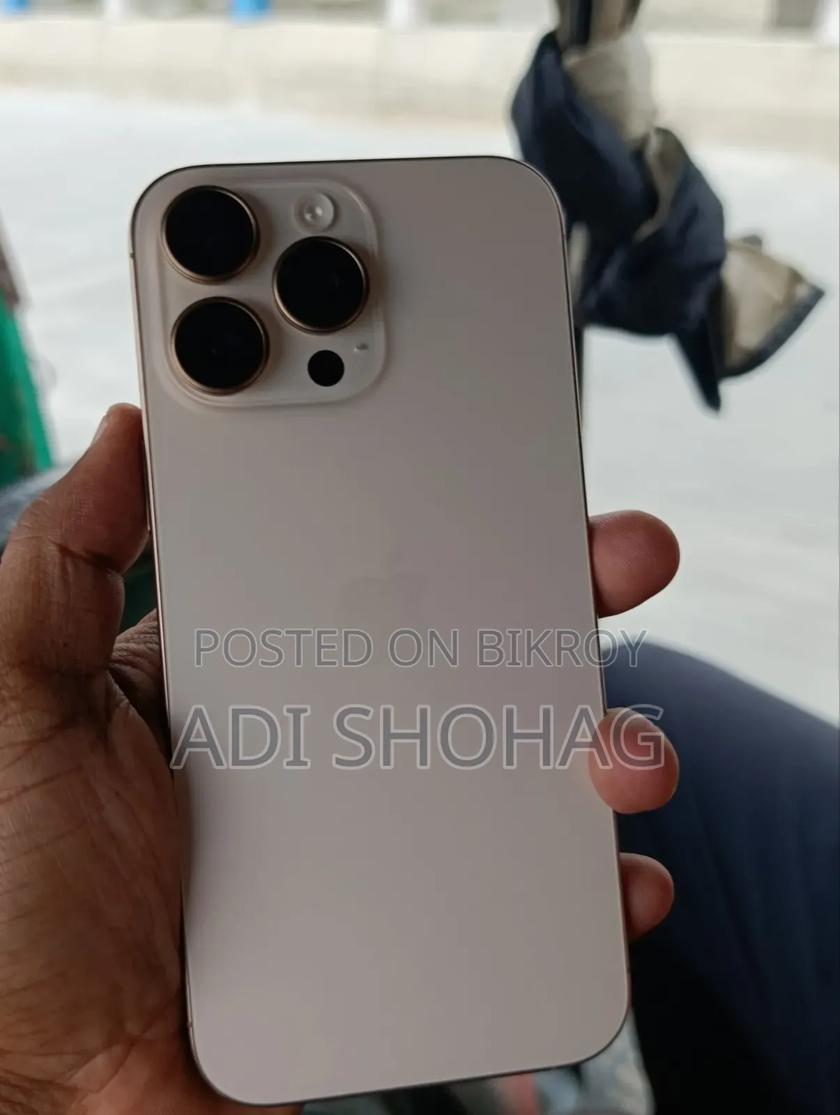 অ্যাপল আইফোন ১৬ প্রো ম্যাক্স ২৫৬ জিবি গোল্ড
