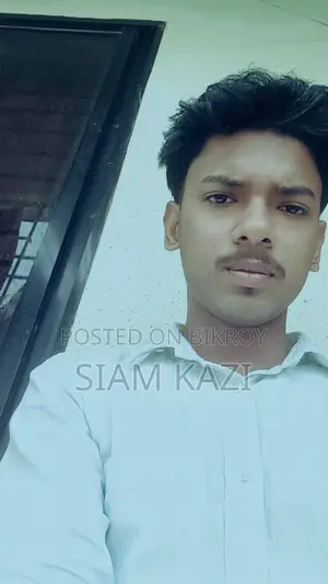 ঢাকায় শপিংমলে স্টাফ লাগবে আমি জব করতে চাই