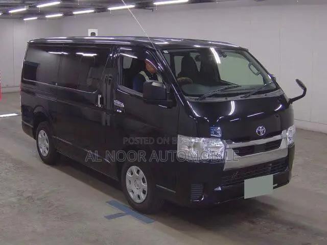 Toyota HiAce 2022 Black