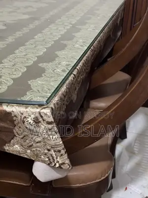 Mahogany Wood Dining Table