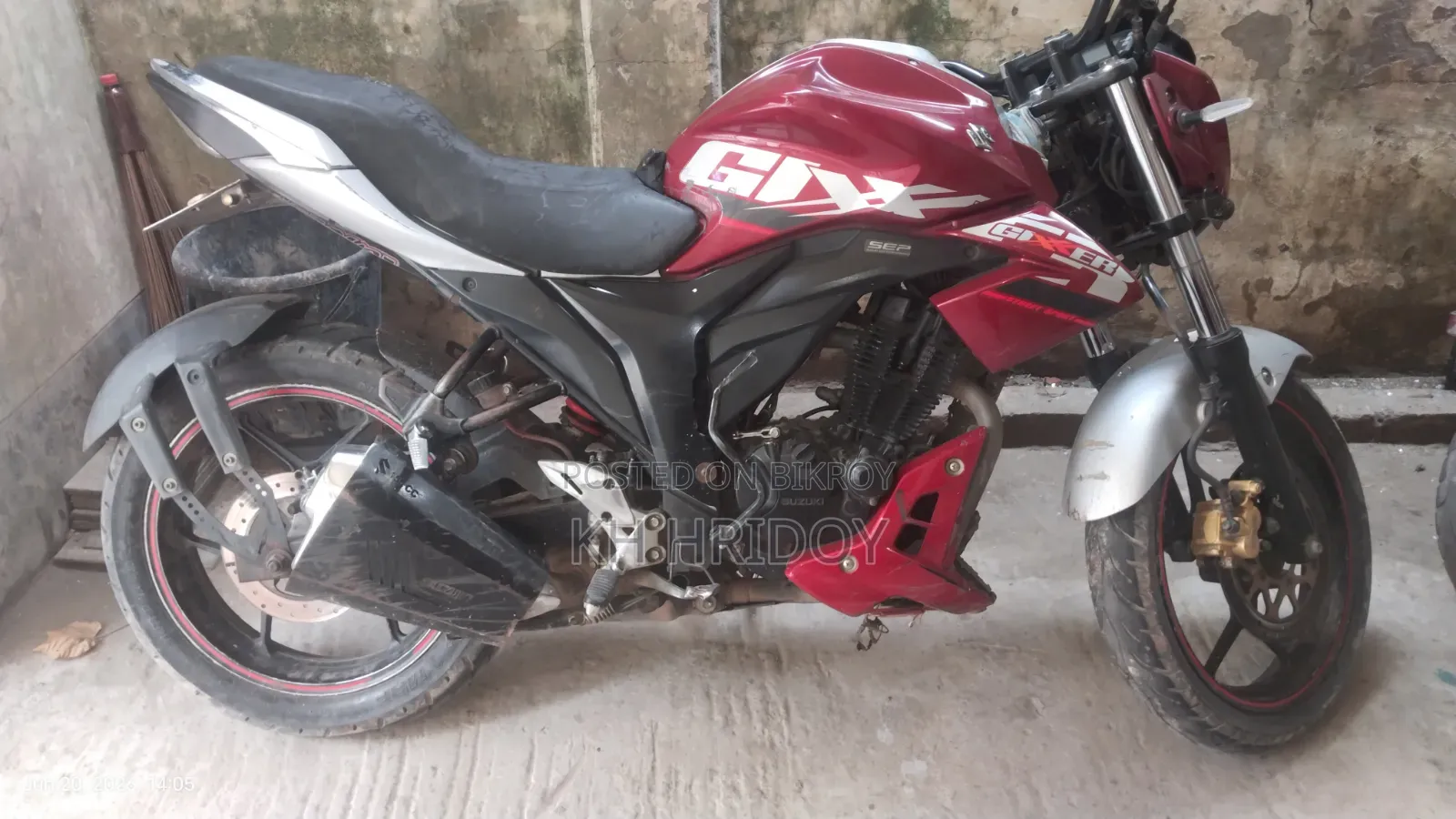 সুজুকি জিক্সার মনোটোন ২০১৯ লাল