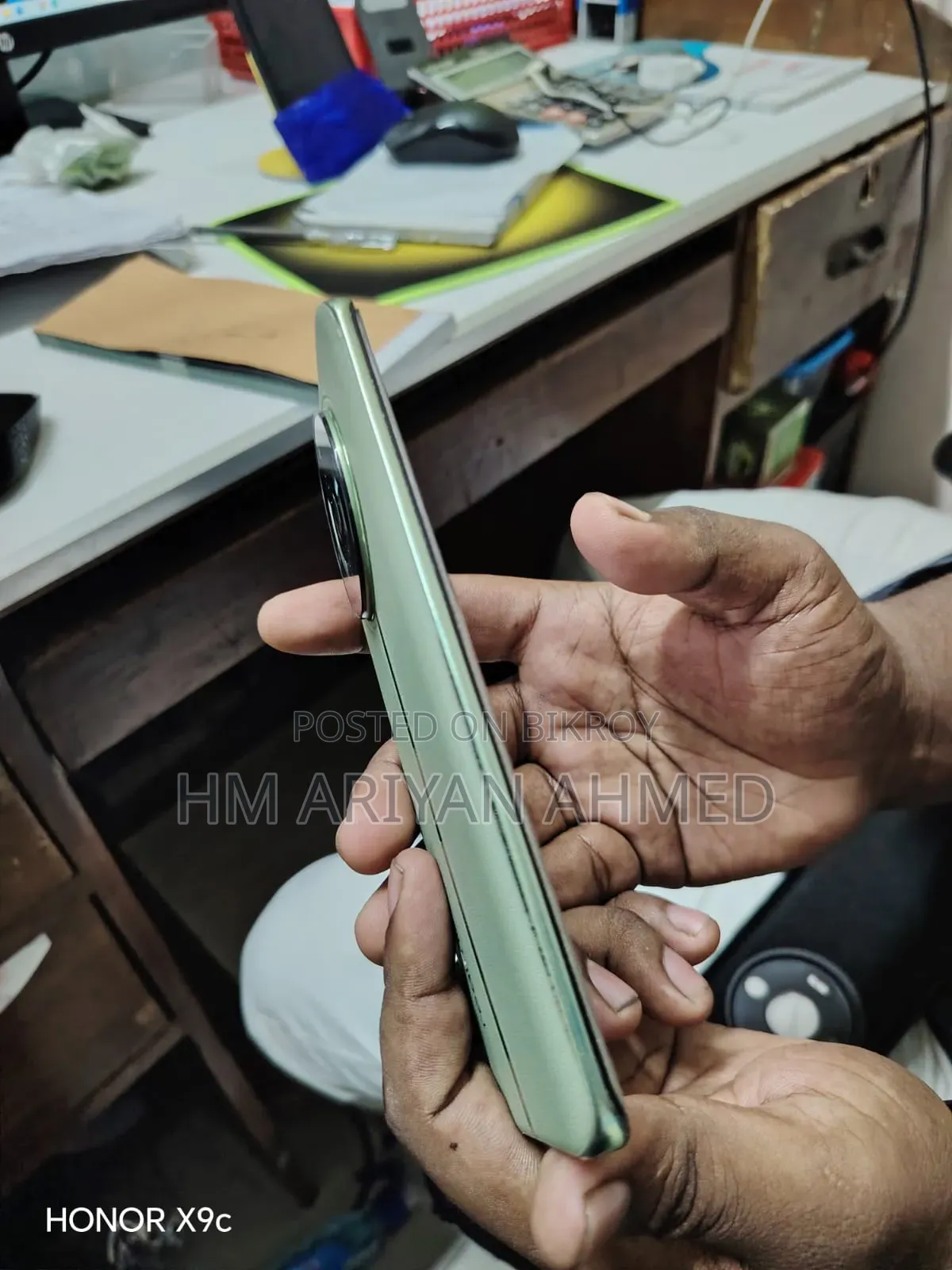 আসবাবপত্র বিক্রি