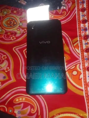 Vivo Y1s 32 GB Black